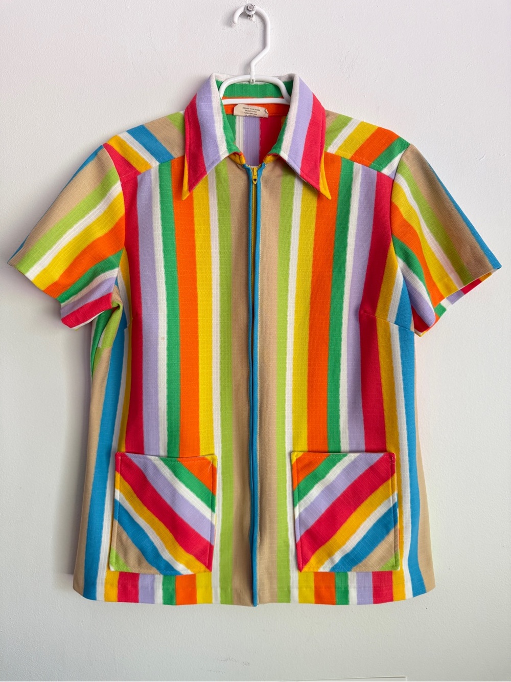 1970s Styled By Terry Rainbow Stripe Dagger Collar Full Zip Knit Leisure Top